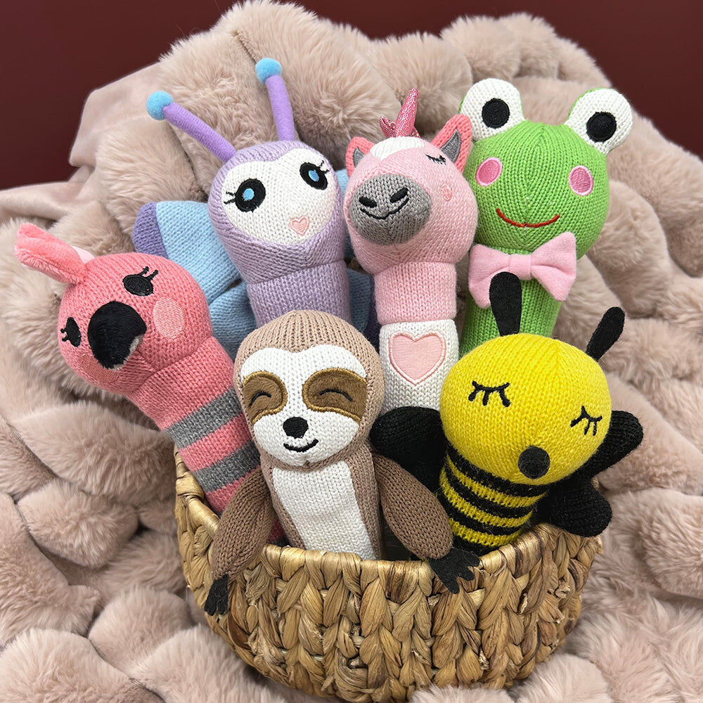 42rsl-annabel-trends-knit-hand-rattle-baby-toy-18-5cm-sloth