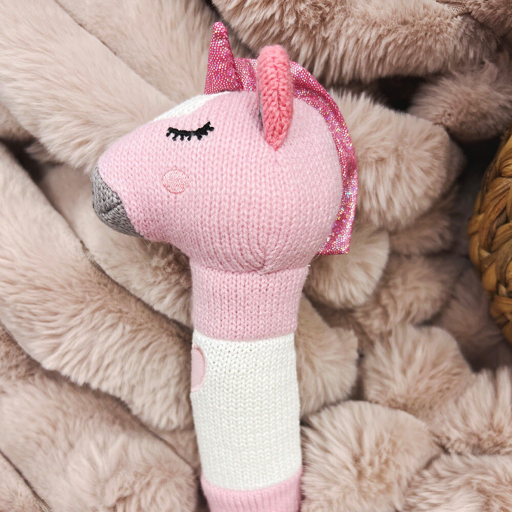 42run-annabel-trends-knit-hand-rattle-baby-toy-18-5cm-unicorn