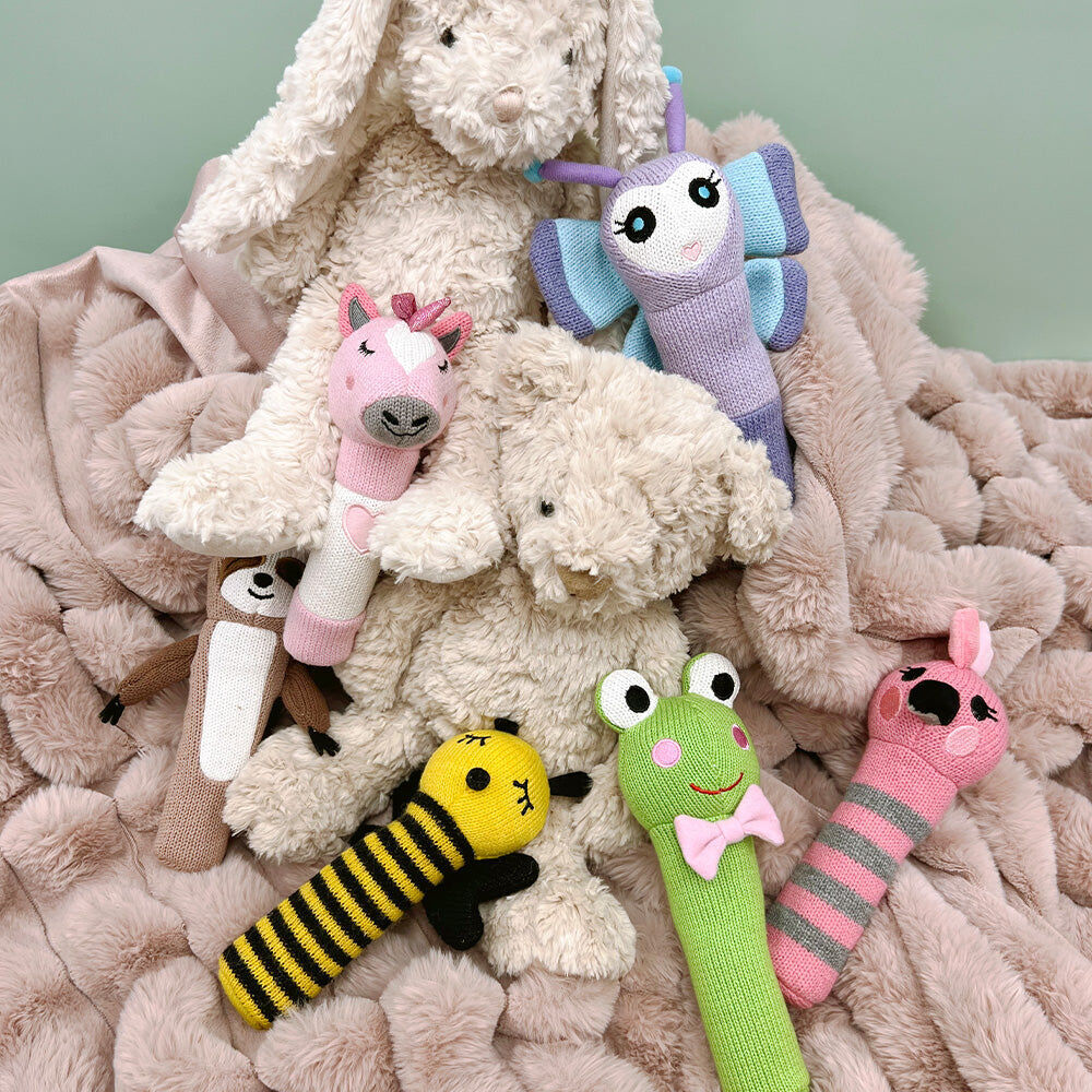 42run-annabel-trends-knit-hand-rattle-baby-toy-18-5cm-unicorn