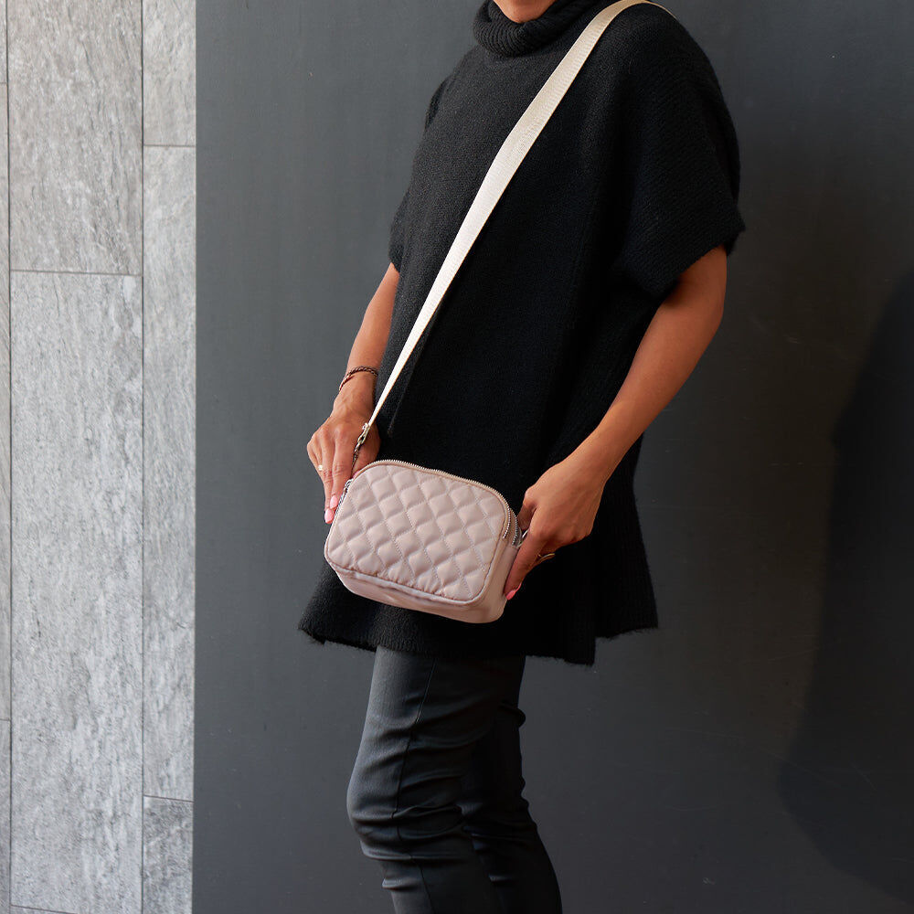 11tqo-annabel-trends-at-travel-quilted-3-zip-crossbody-bag-18x14cm-oyster