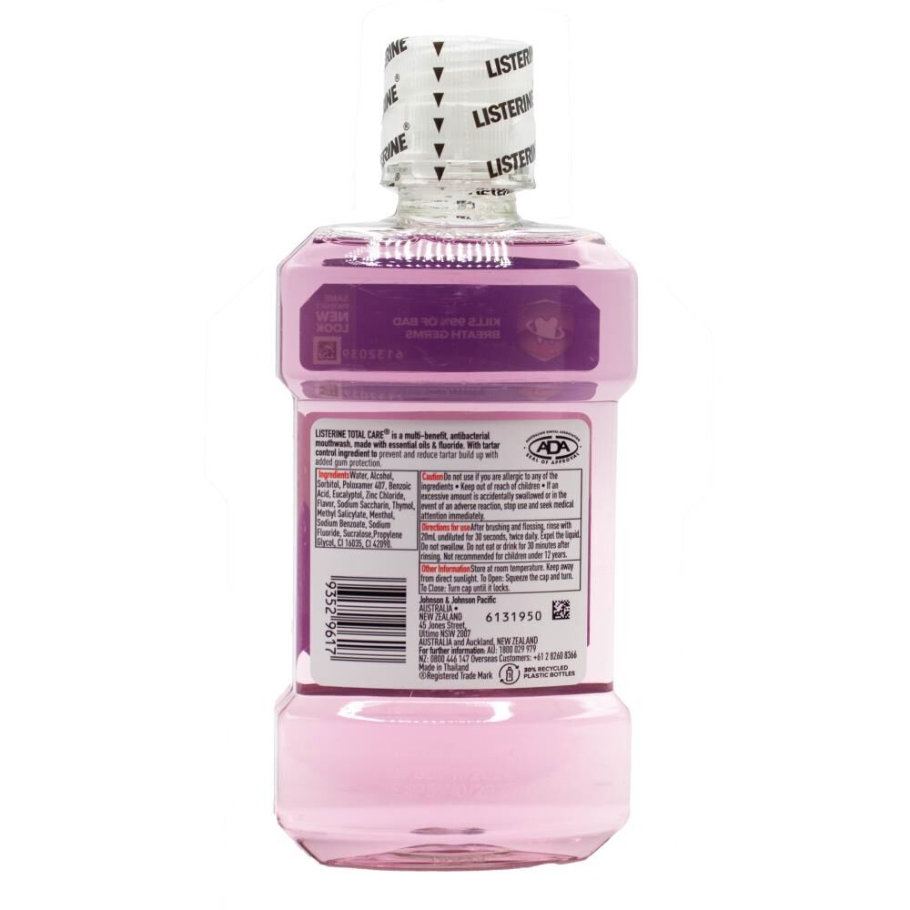 79627739-listerine-antibacterial-mouthwash-250ml-total-care