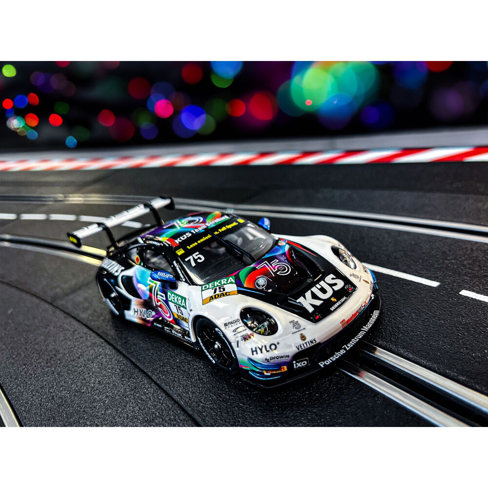 72227764-carrera-porsche-911-gt3-r-team-bernhard-no75-dtm-2023-slot-car-toy-8y