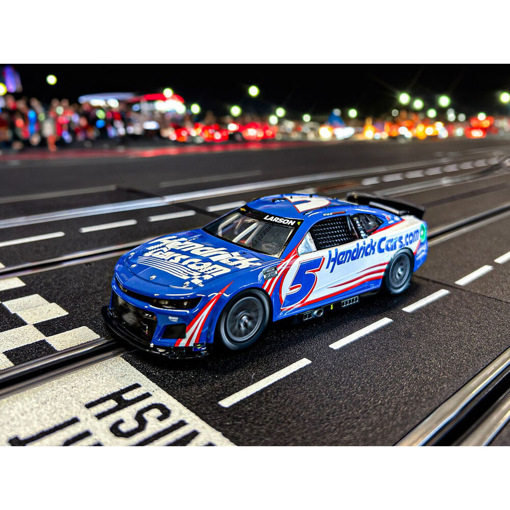72227765-carrera-nascar-camaro-nextgen-zl1-hendrick-motorsport-kyle-larson-5-toy-8