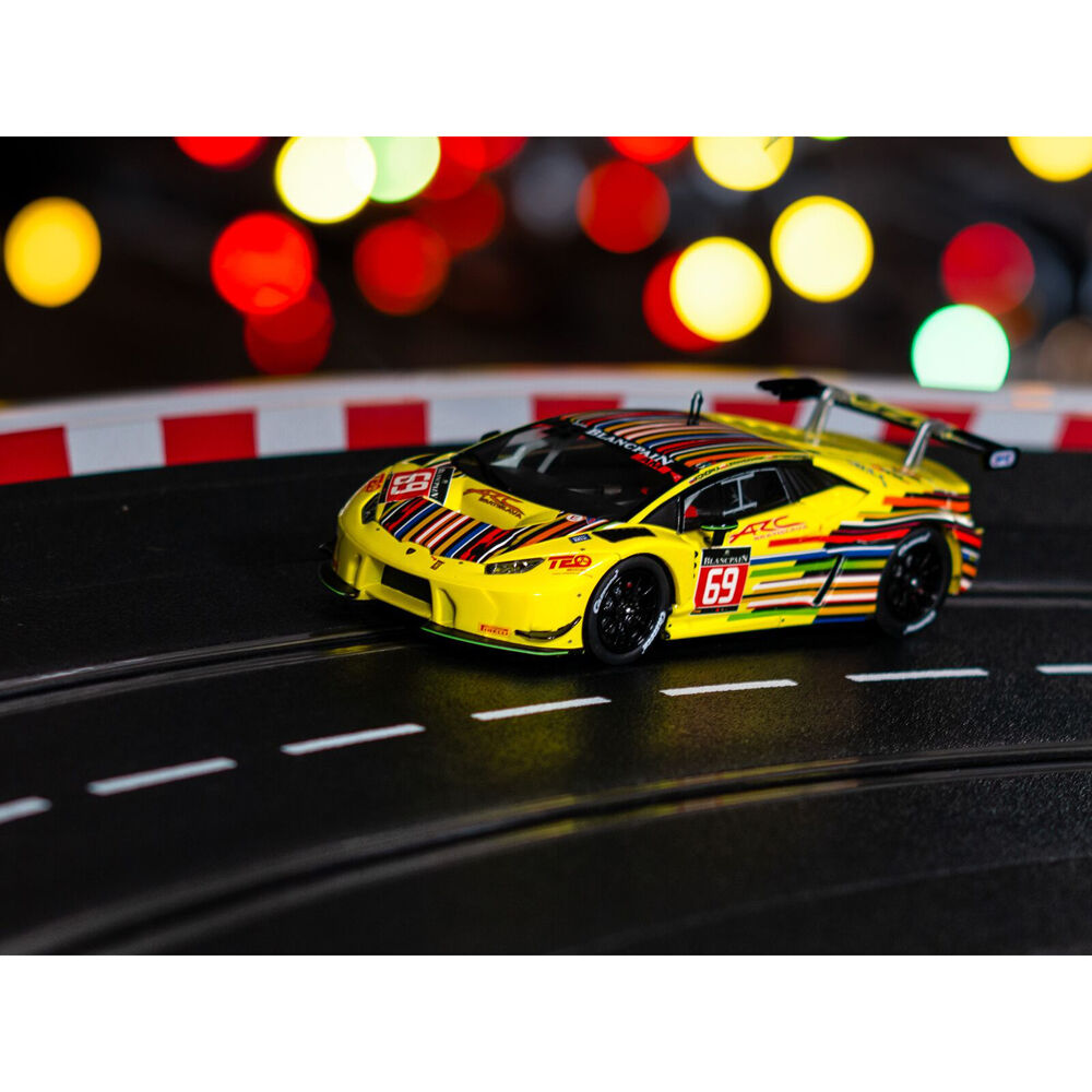 72331080-carrera-lamborghini-huracan-gt3-arc-bratislava-69-slot-car-toy-yellow-8