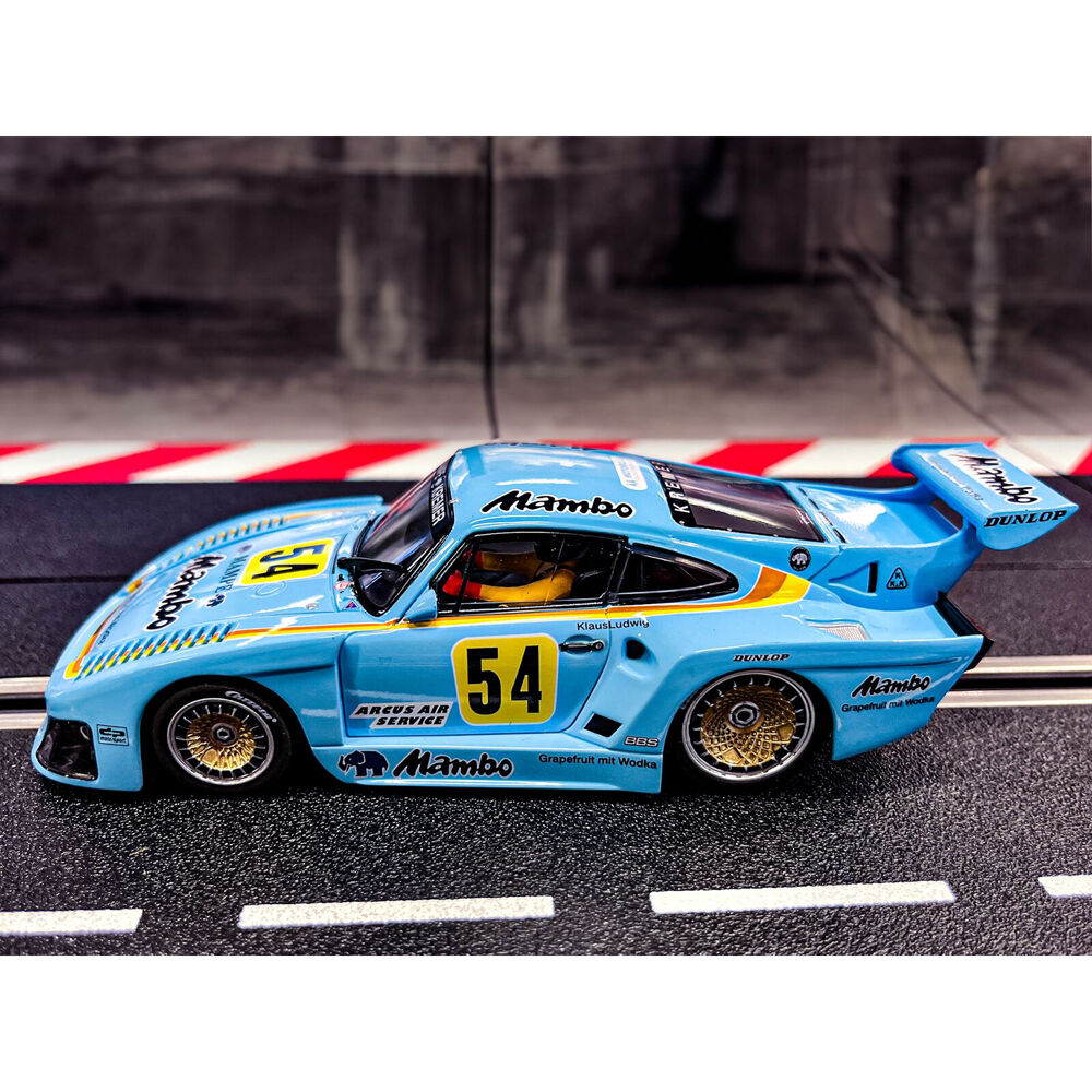 72330957-carrera-porsche-kremer-935-k3-54-slot-car-toy-blue-8y