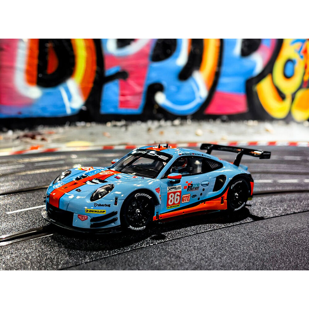 72332019-carrera-porsche-911-rsr-gulf-racing-mike-wainwright-2018-racing-toy-8y
