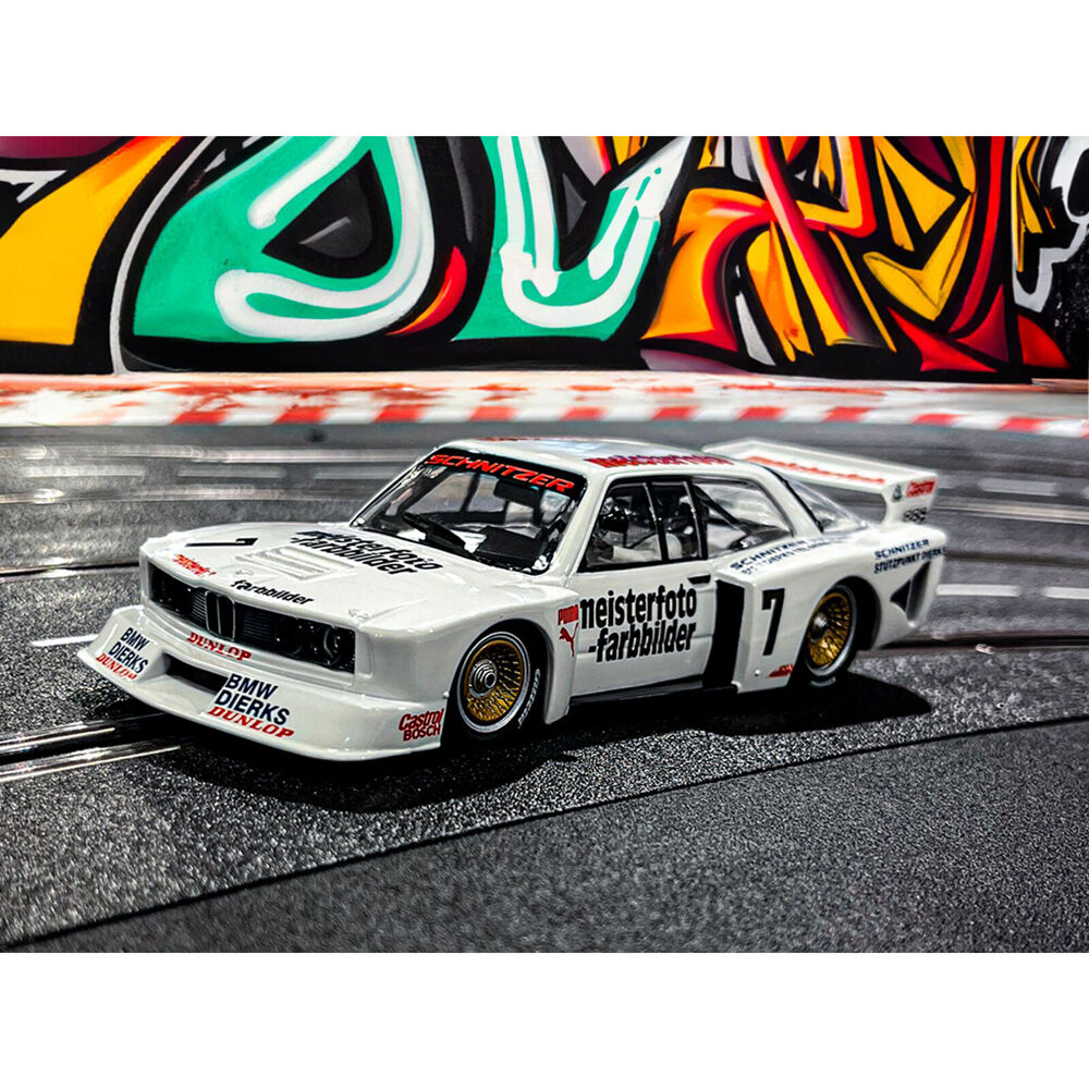 72332037-carrera-bmw-320-turbo-flachbau-schnitzer-no-7-racing-slot-car-toy-8y
