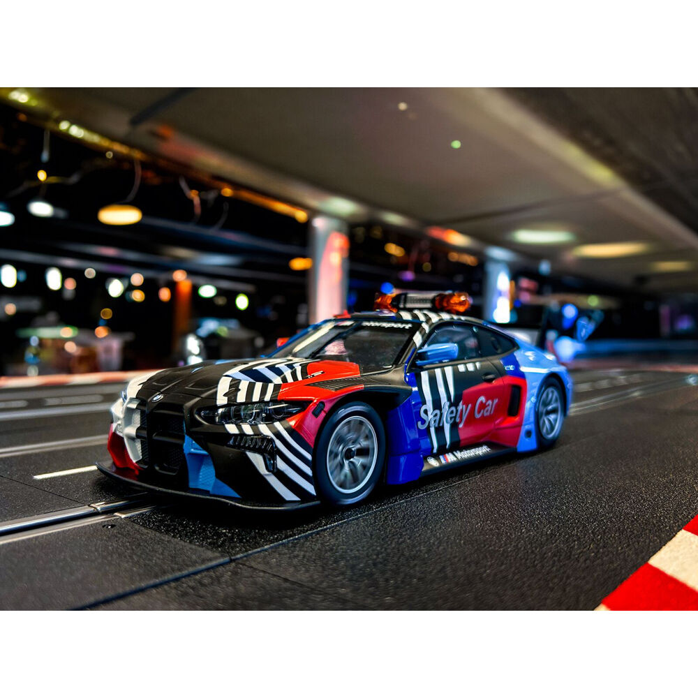 72123970-carrera-bmw-m4-gt3-safety-car-racing-slot-car-toy-10y