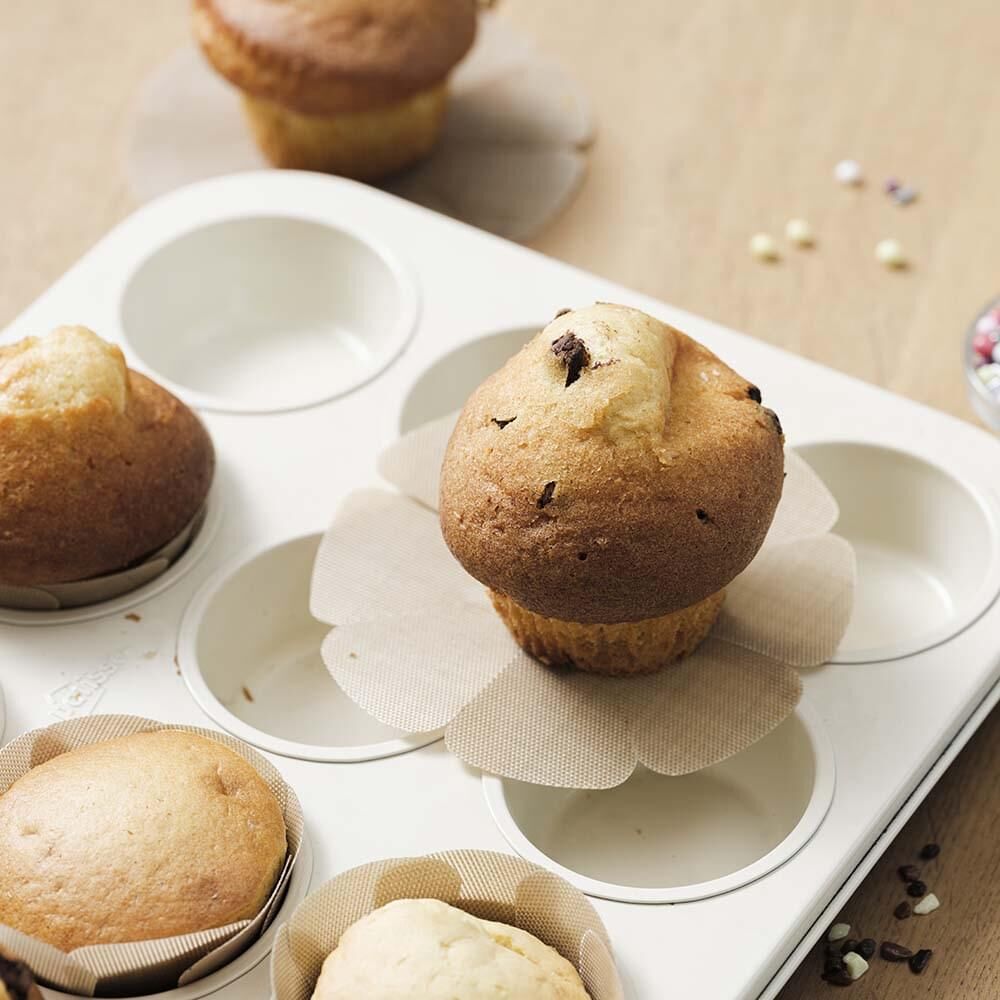 1-fff-482-12pc-nostik-silicone-fibreglass-muffin-liner-5cm-brown