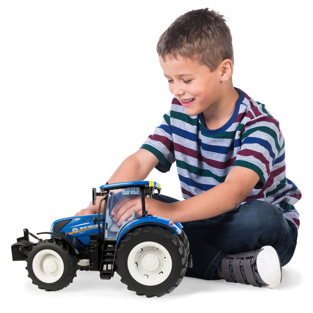 43156-tomy-big-farm-new-holland-t7-270-tractor-toy-33x24cm-blue-3y