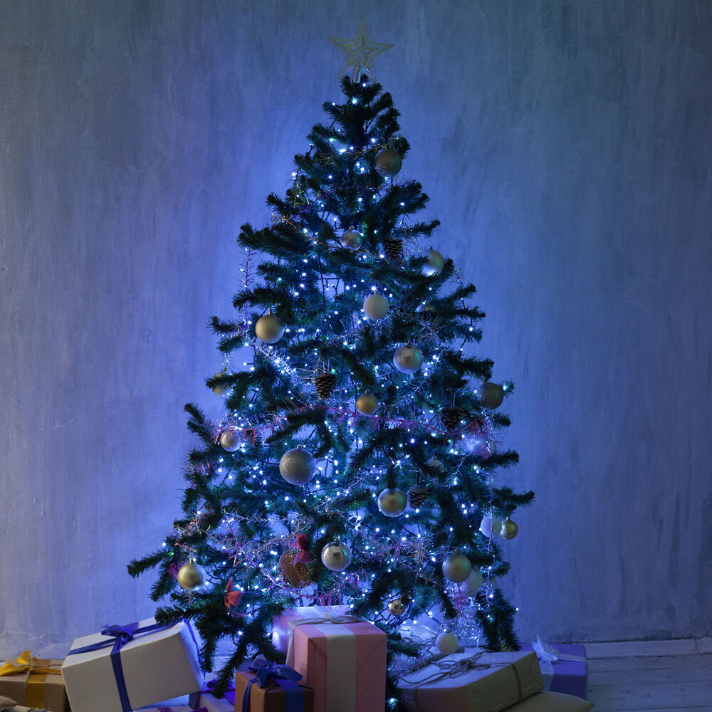 10003391-200pc-milano-outdoor-led-220v-fairy-lights-20m-white