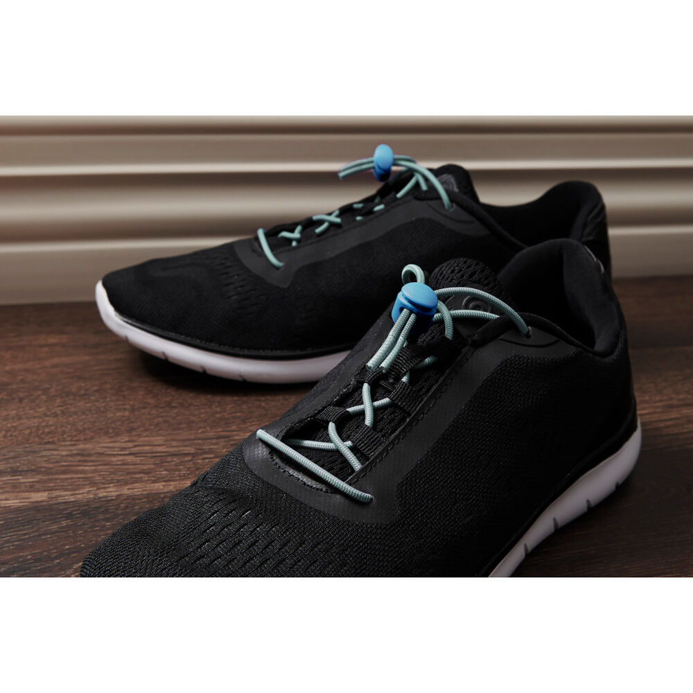 84838-sofsole-performance-reflective-shoe-laces-w-lock-38in-black