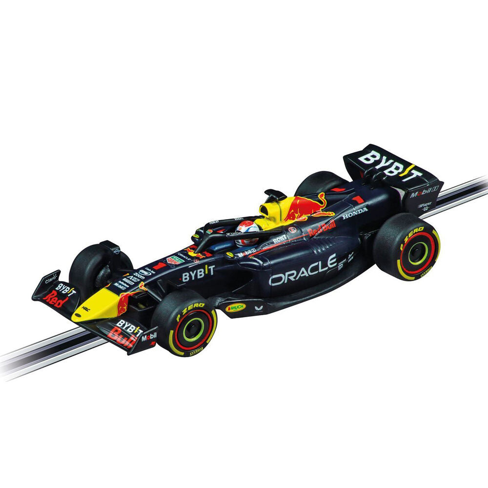 Carrera Wireless Formula Free Racing Ferrari & Red Bull Slot Car Race Track Set — image 3