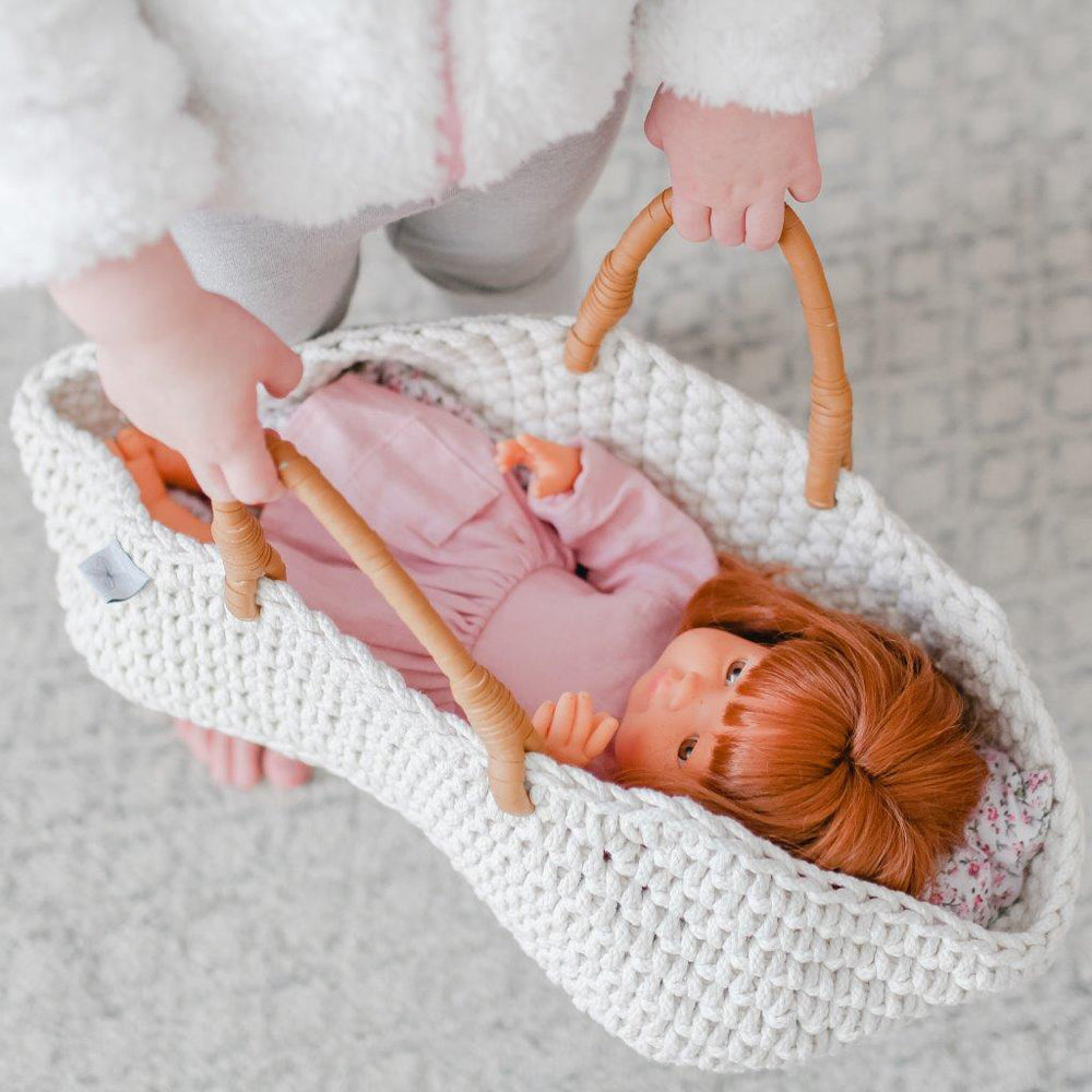 BY Astrup Knitted Basket & Bedding Set Accessory For 38cm Miniland Dolls 2y+ — image 2
