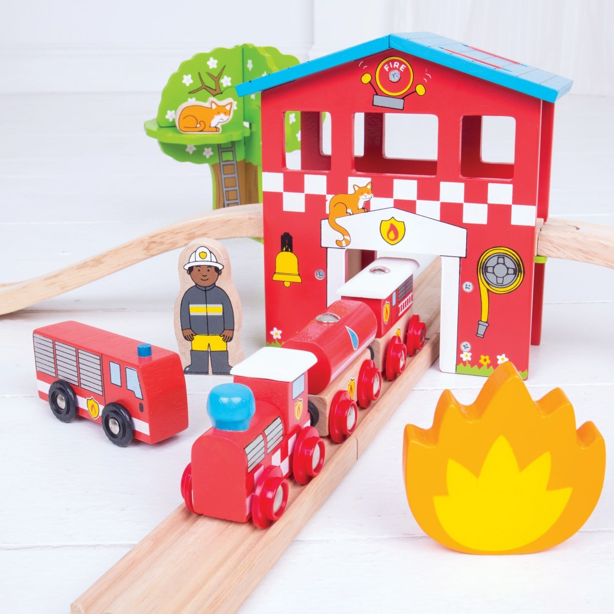Bigjigs Rail Fire Station Train Set Kids Fun Interactive Wooden Toy 3y+ (39 Pieces) — image 2