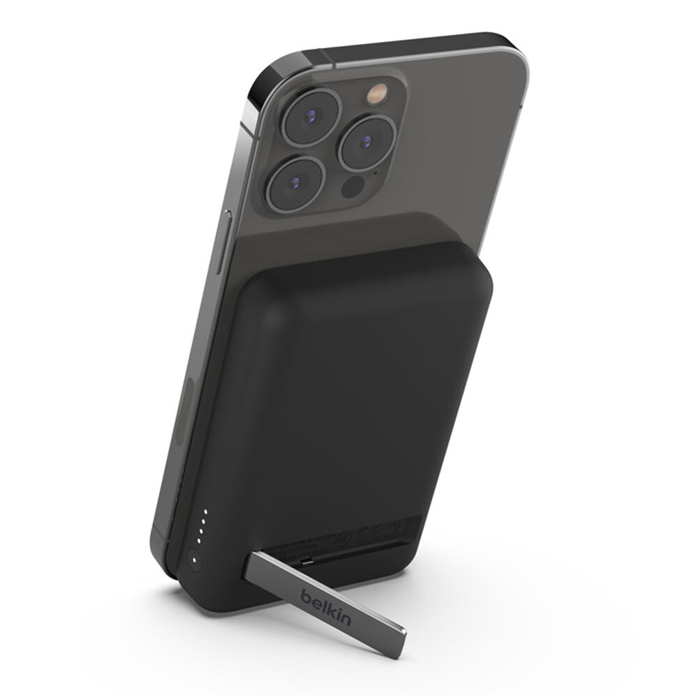 Belkin Magsafe Magnetic Wireless Power Bank + Stand 5K MAh 10W — image 2