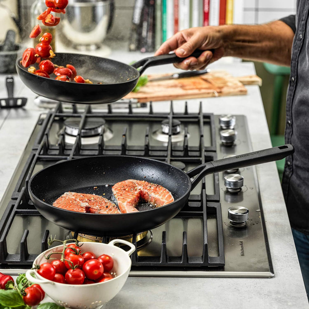 Kitchenaid Classic Forged Non Stick Open Wok Pan 28cm Home Kitchen Cookware — image 2
