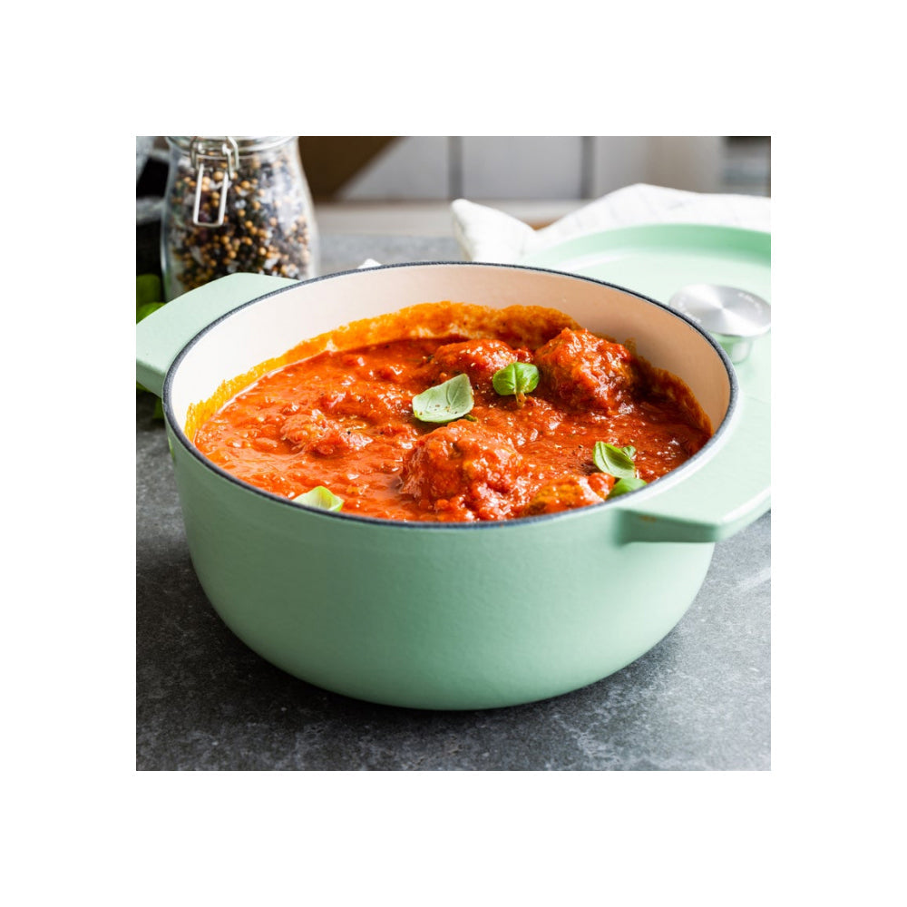 Kitchenaid Cast Iron Durable Casserole Pot Home Cooking 22cm/3.3L Pistachio — image 2