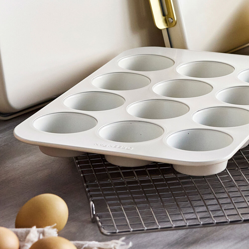 GreenPan Reserve 12 Cup Muffin Pan Non-Stick Ceramic Baking Tray — image 5