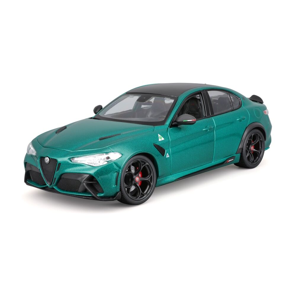 Bburago 1:18 2022 Alfa Romeo Giulia GTA Metallic Green Scale Model Car Collectible Green