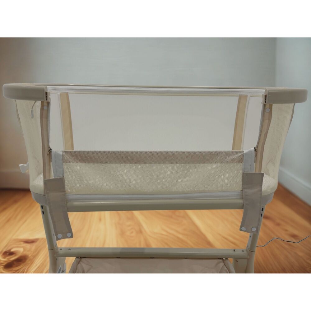 Baby Studio Dream Glider Bassinet Lockable Wheels Beige — image 3