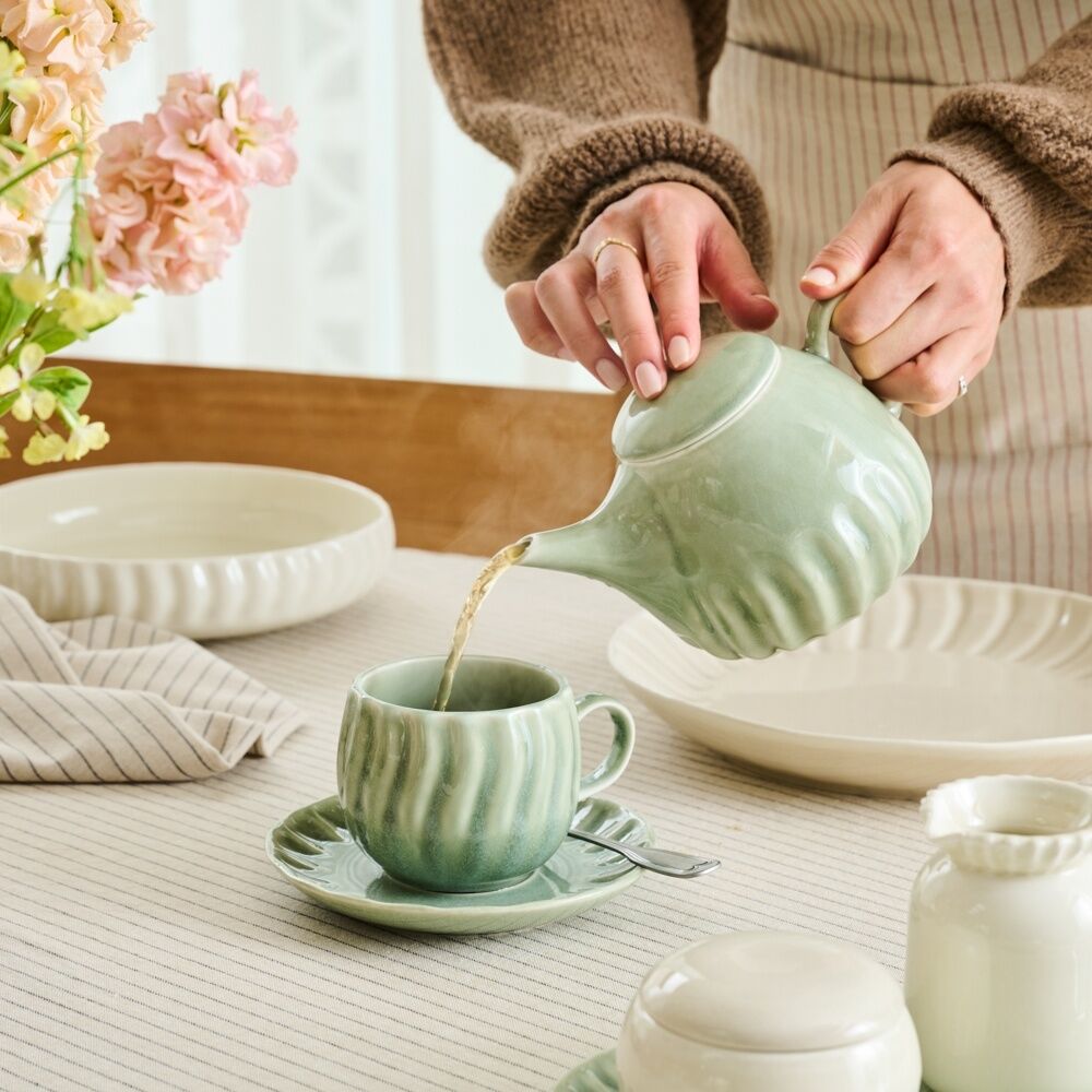 Ecology 560ml Ritual Rippled Porcelain Teapot Willow Green Serveware — image 2