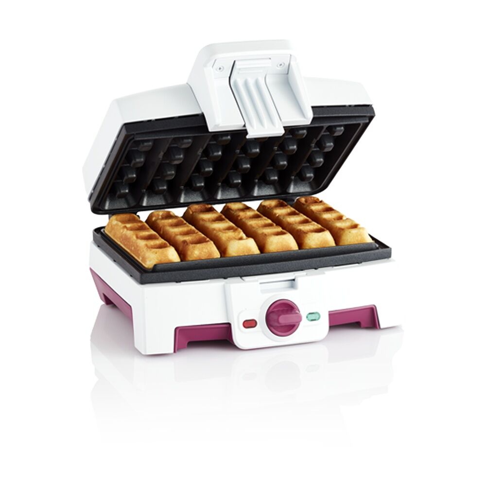 Cuisinart Non Stick Electric Waffle Maker Dipper 240V White