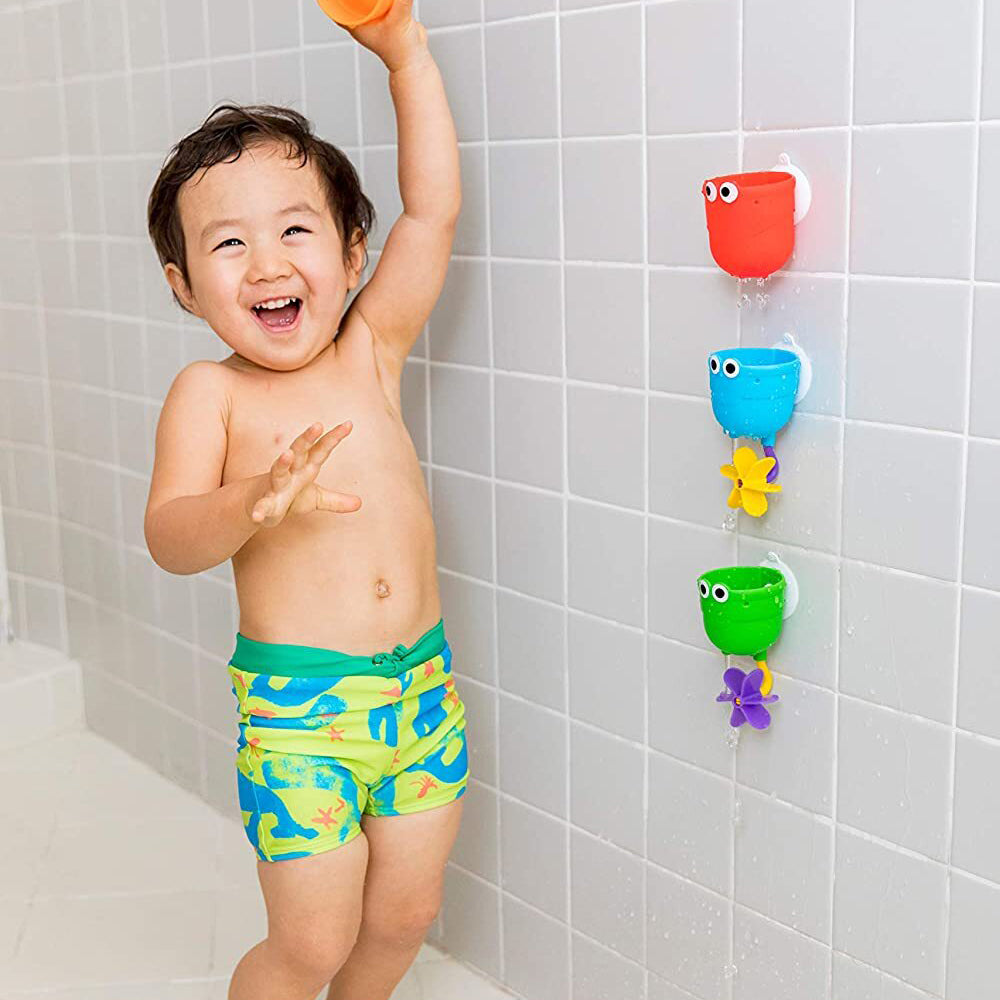 Munchkin Falls Baby/Toddler Bathtime Hand-Eye Coordination Water Cup Toy 12m+ — image 2