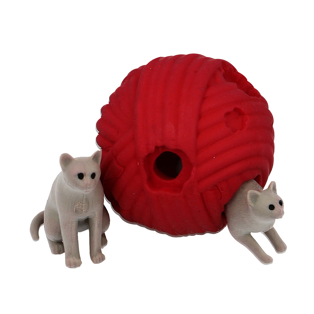 Fumfings Novelty Stretchy Kitten & Ball Wool 8cm Stretch Fun Animal Toys 3y+ — image 2