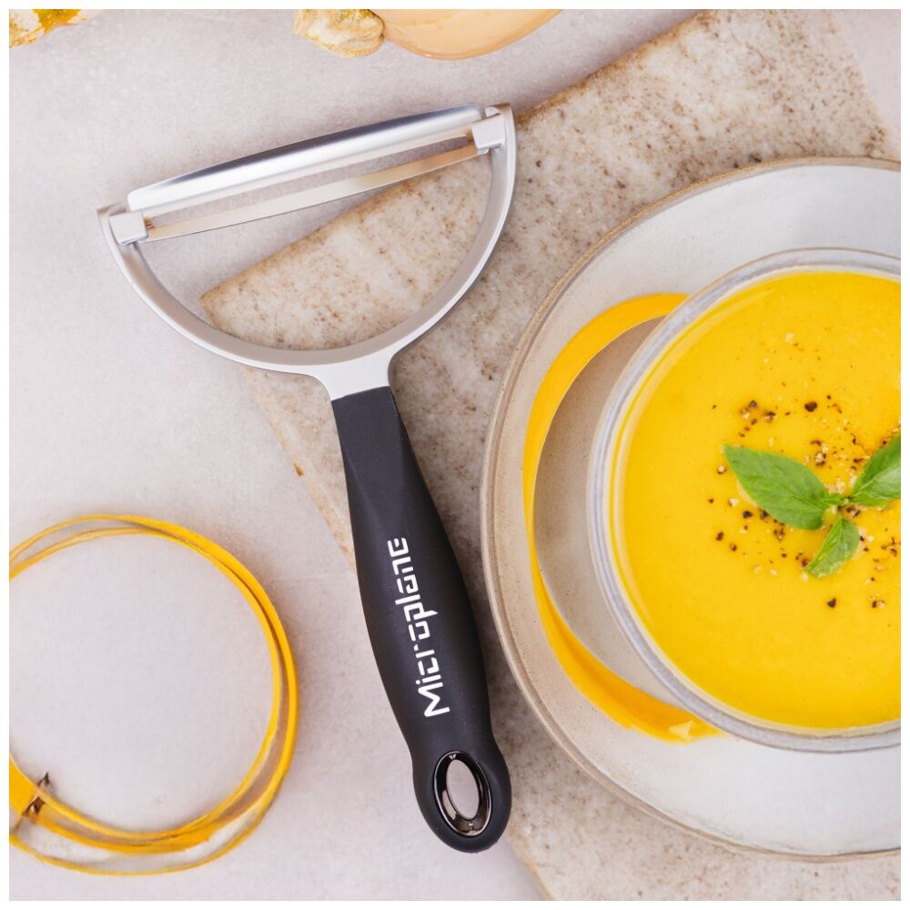 Microplane Extra Wide Peeler Stainless Steel Blade Professional Kitchen Tool