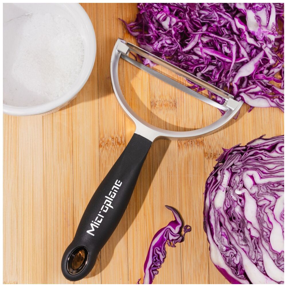 Microplane Extra Wide Peeler Stainless Steel Blade Professional Kitchen Tool — image 3