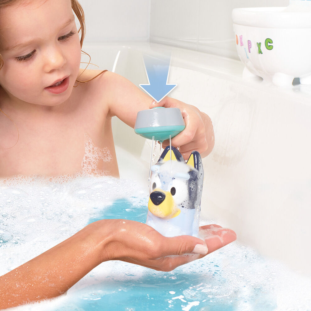 Tomy Toomies Shower & Scrub Bluey With Figurine Bathtime Activity Toy — image 5