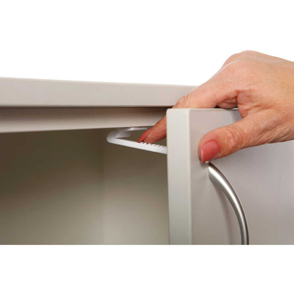 Dreambaby Self-Locking Cabinet/Drawer Baby/Children Safety Catches White (24 Pieces) — image 3