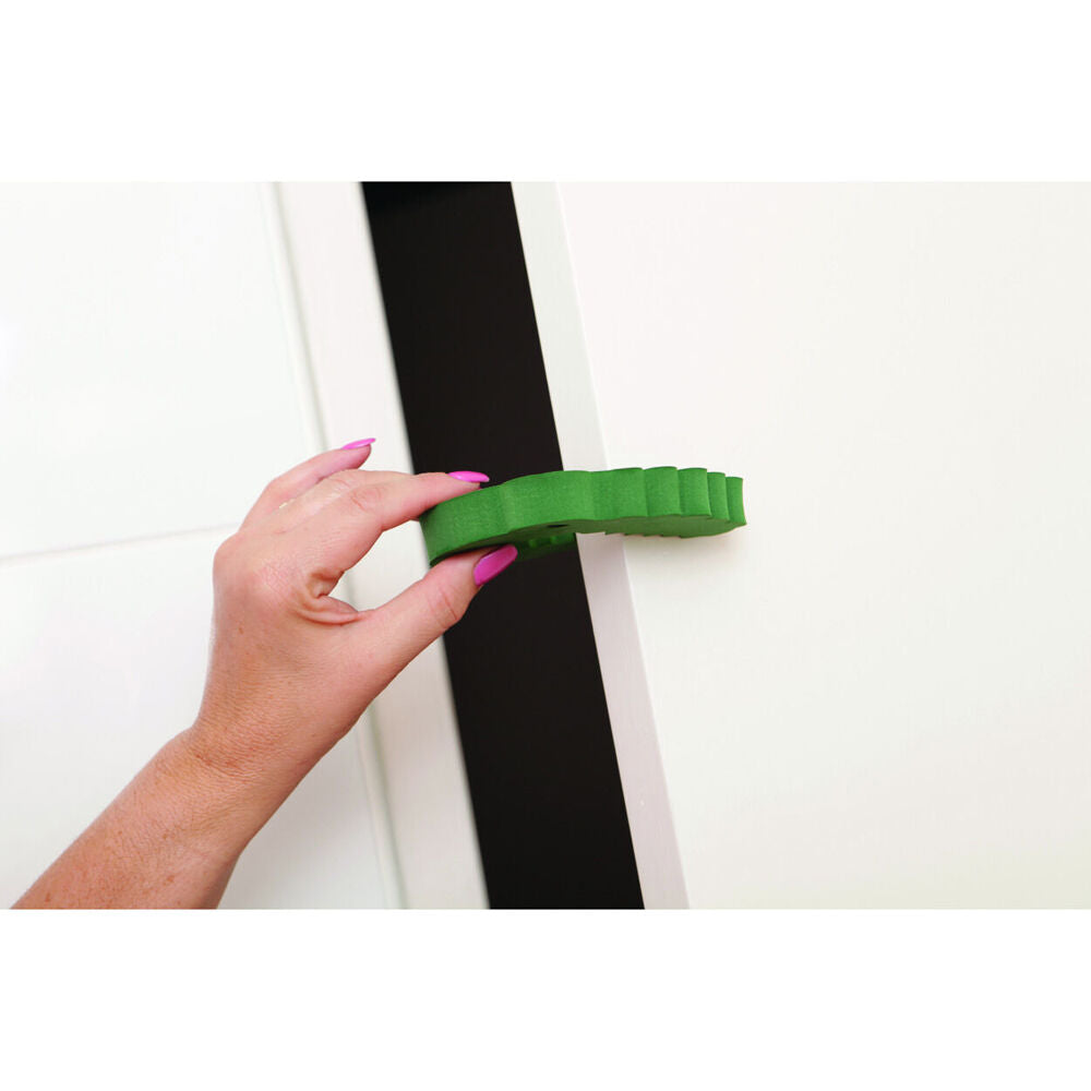 Dreambaby Child/Toddler/Baby Proof Soft Foam Door Guard Safety Stopper Croc — image 3