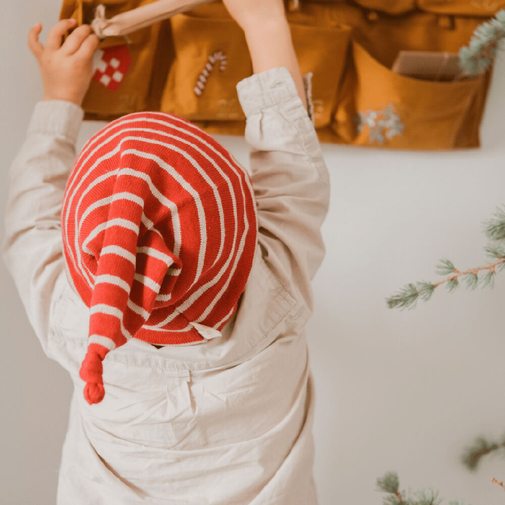 Fabelab Rio Red Kids Size 4-6y Christmas Woodland Knitted Elf Hat Beanie — image 2