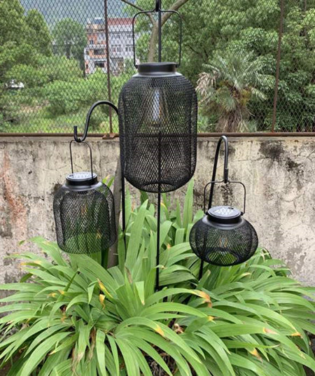 Yard Masters 20x20cm Solar Outdoor Garden Metal Lantern/Light Home Decor Black — image 2