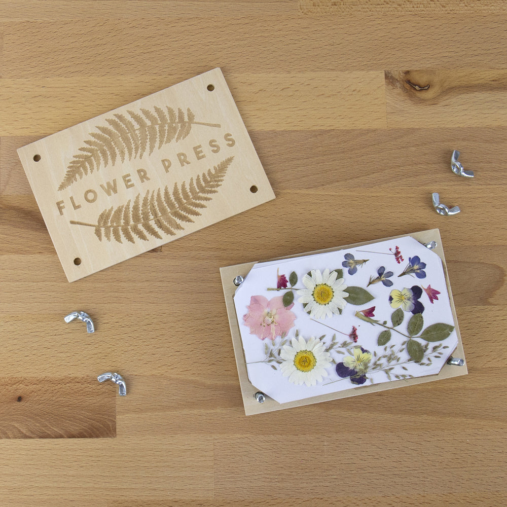 Gift Republic DIY Flower Press Kids/Teens Art Craft Kit w/ Tin Home Decor 8y+