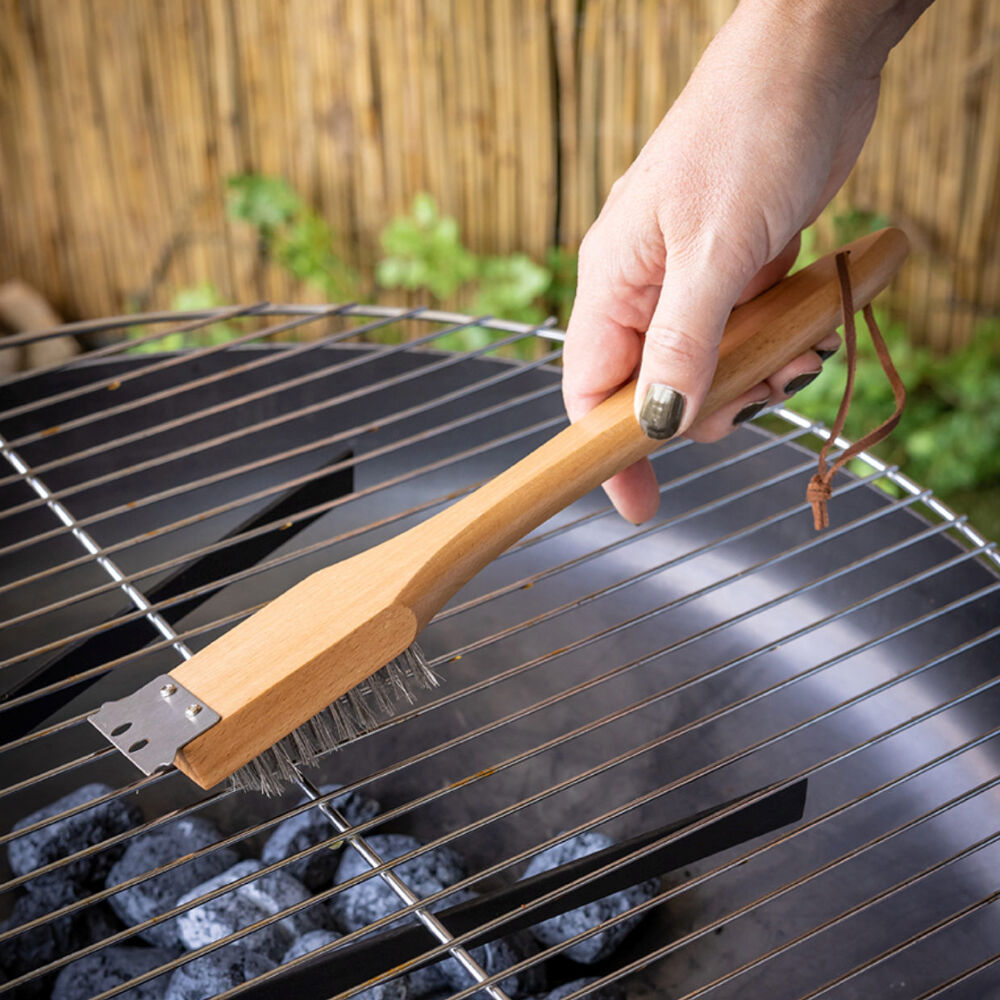 Esschert Design BBQ Cleaning Brush w/ Scraper Outdoor Camping Cooking Natural — image 3