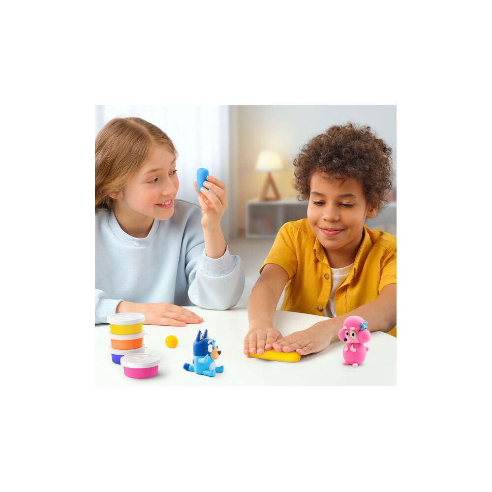 Hey Clay Bluey and Friends Kids DIY Clay-Modelling Set Multi-Coloured 3y+ (15 Pieces) — image 3