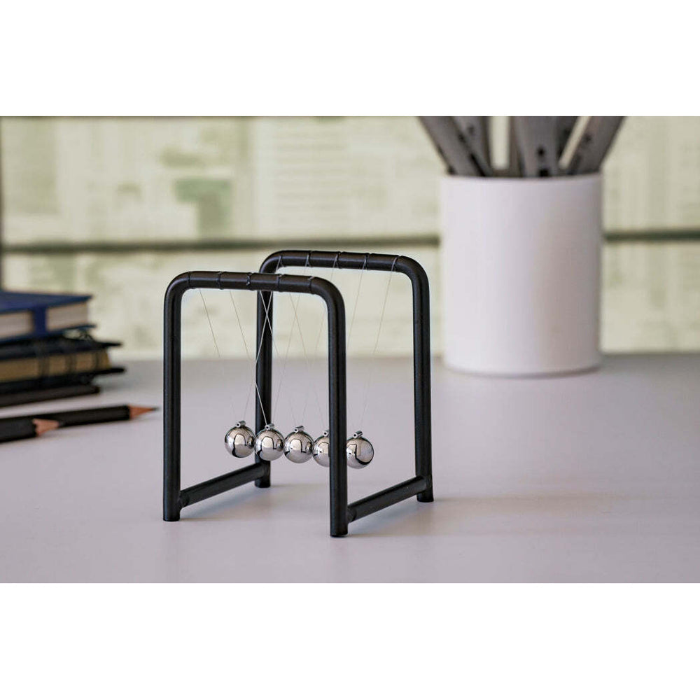 Geek Culture Newton's Cradle Balls Science Toy Home/Office Desk Accessory 9cm (2 Pack) — image 9