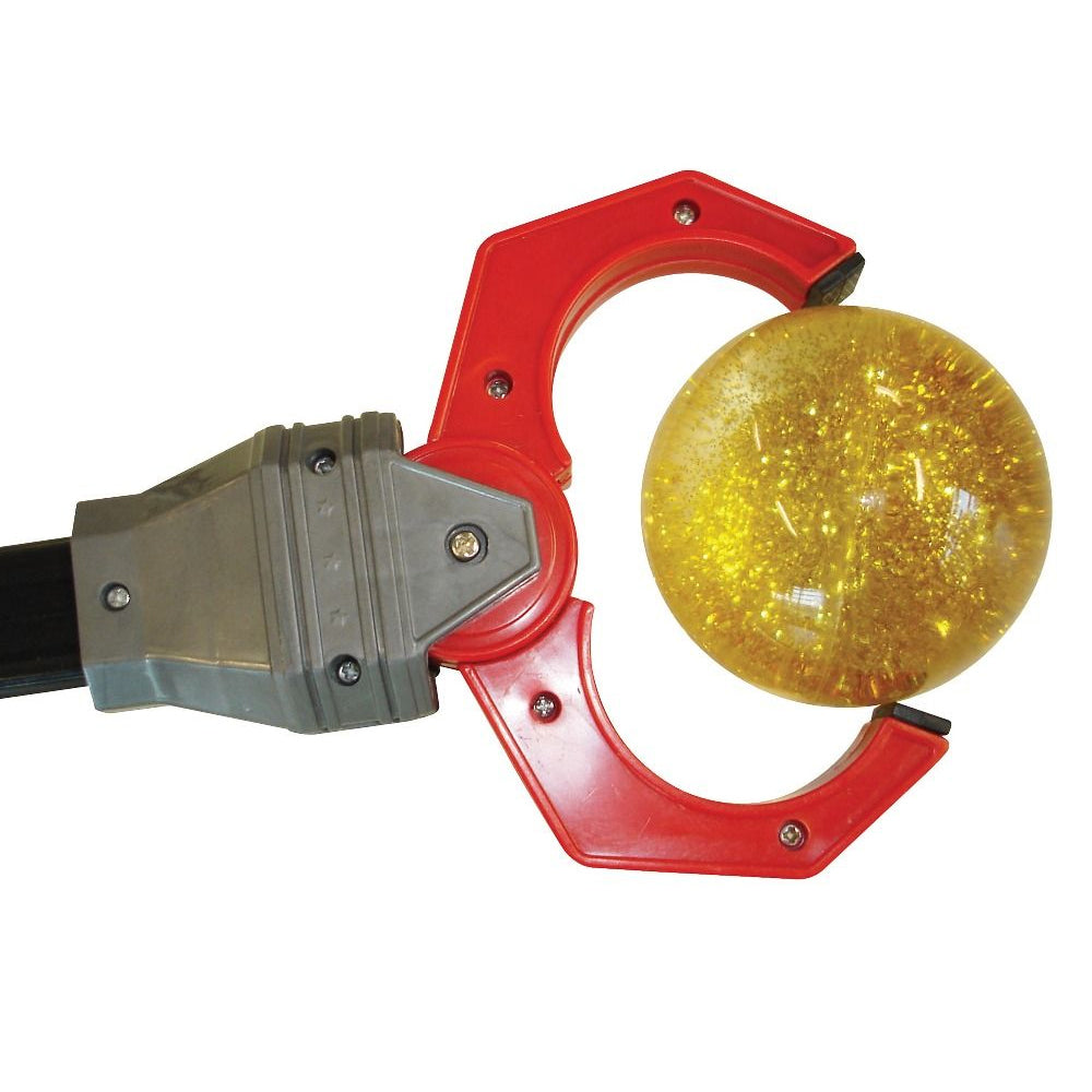 IS Gift Discovery Zone Bionic Hand Claw Grabber Pick Up Toy w/Handle 3+ 50cm — image 2