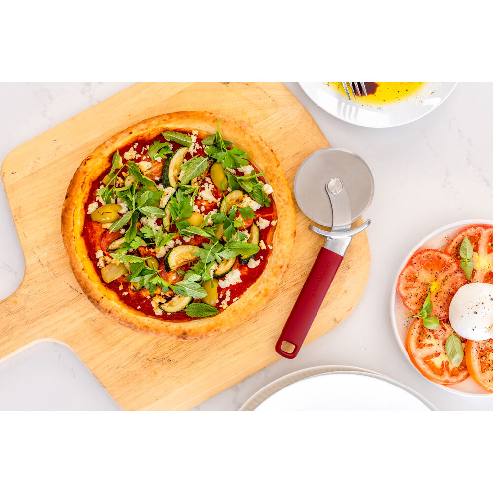 Kitchenaid Empire Red Classic Metal Pizza Wheel/Cutter Cooking Utensil — image 3