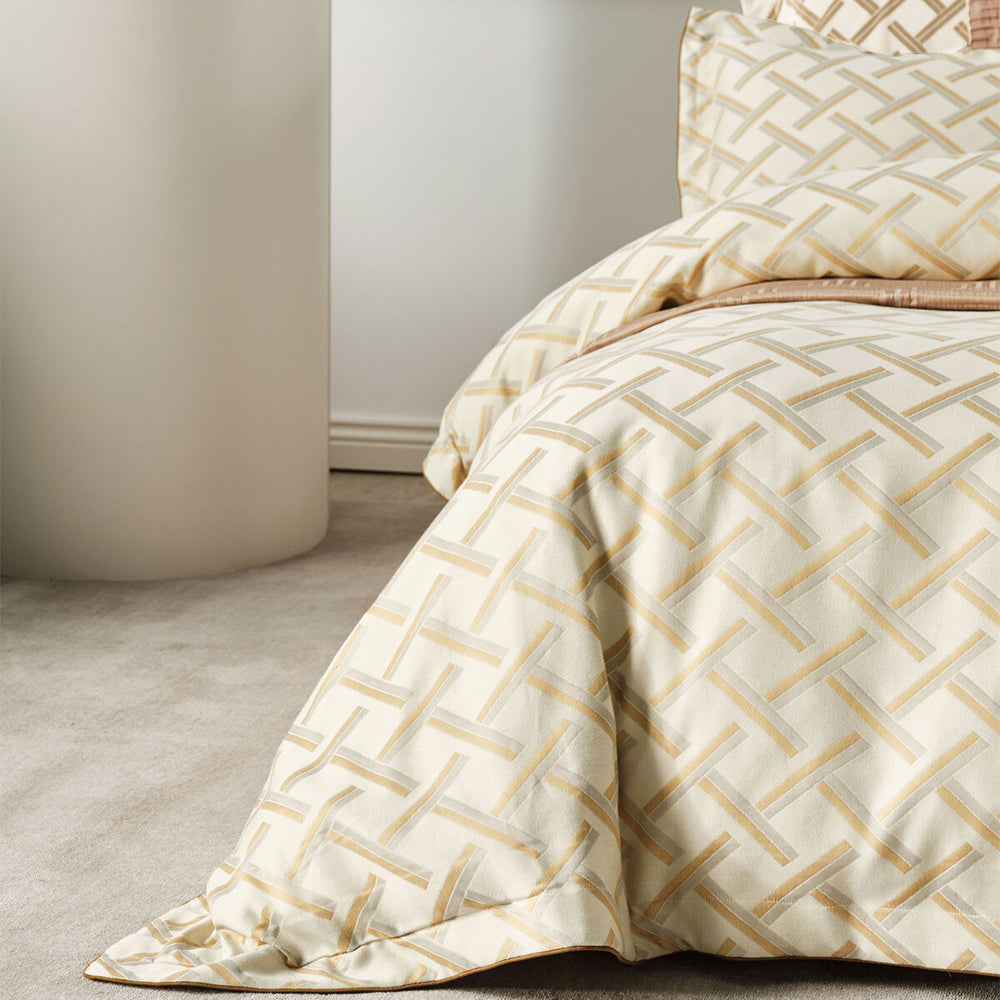 Grace BY Linen House Valeria Super King Cotton Quilt Cover/Pillowcase Champagne — image 3