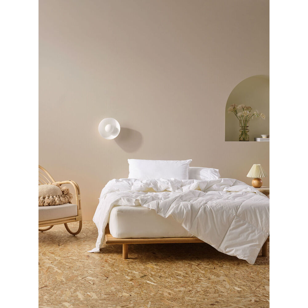 Linen House Duck Down Feather 50/50 600gsm Standard Pillow 48x73cm White — image 2