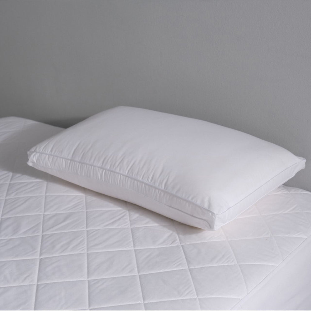 Canningvale Luxury Breathable Durable Comfortable Plush Microfibre Pillow Medium — image 3