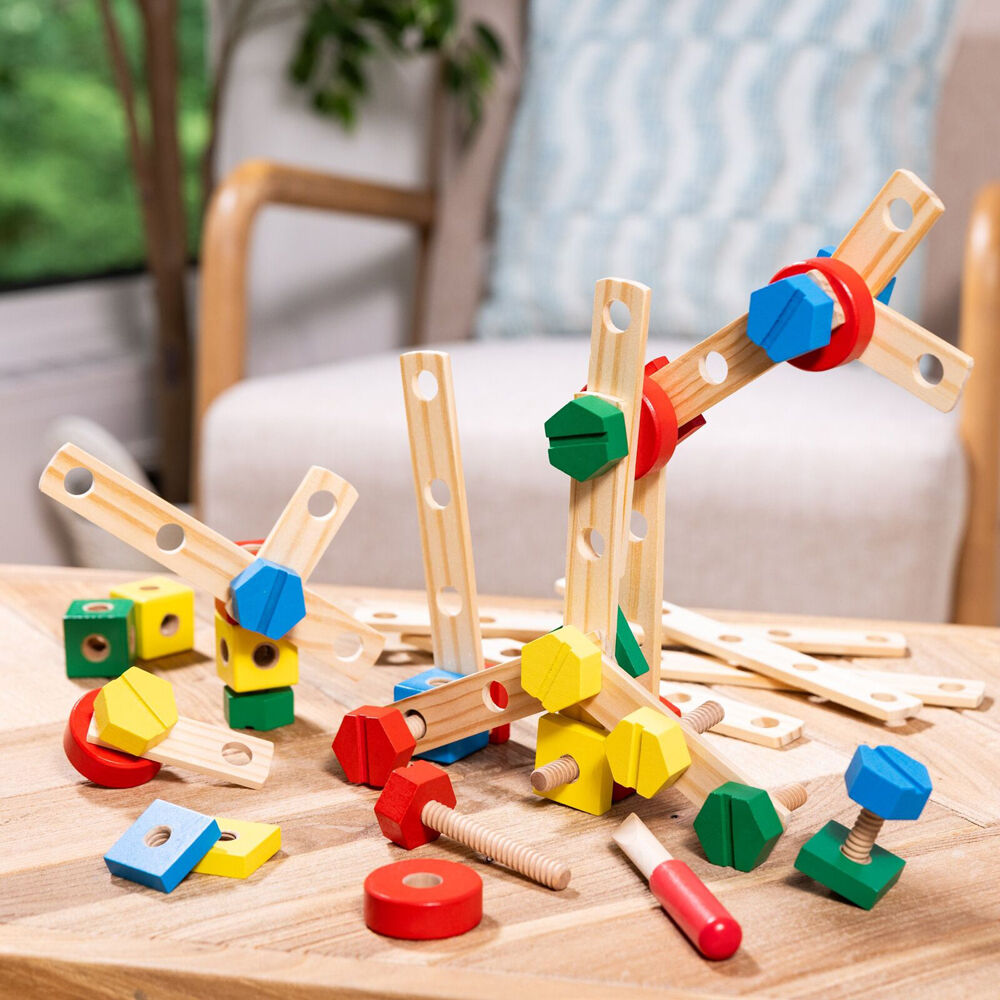 Melissa & Doug Construction Set in a Box Wooden Kids Toy Building Kit 4y+ (48 Pieces) — image 3