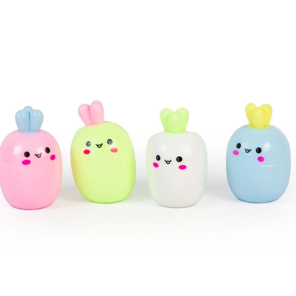 Fumfings Novelty Candy Carrots 11cm Stress Relief Toys Children 3y+ Assorted — image 2