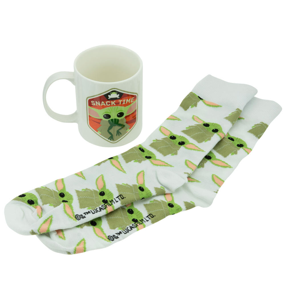 Star Wars The Mandalorian The Child Double Sided Mug & Socks Set White/Green