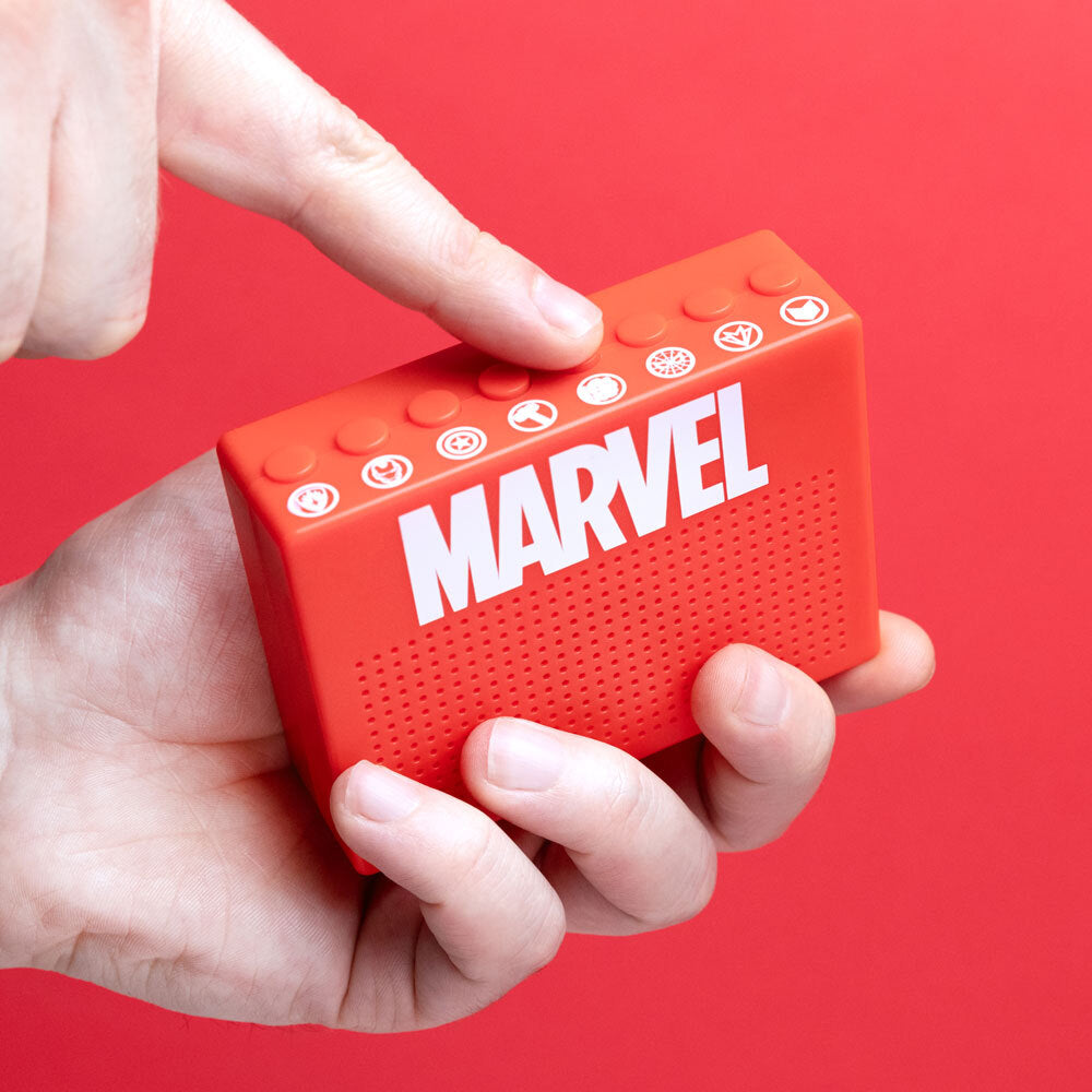 Marvel Avengers Official Sound Machine 8 Superheros Effects Box Kids Toy 6y+ — image 7