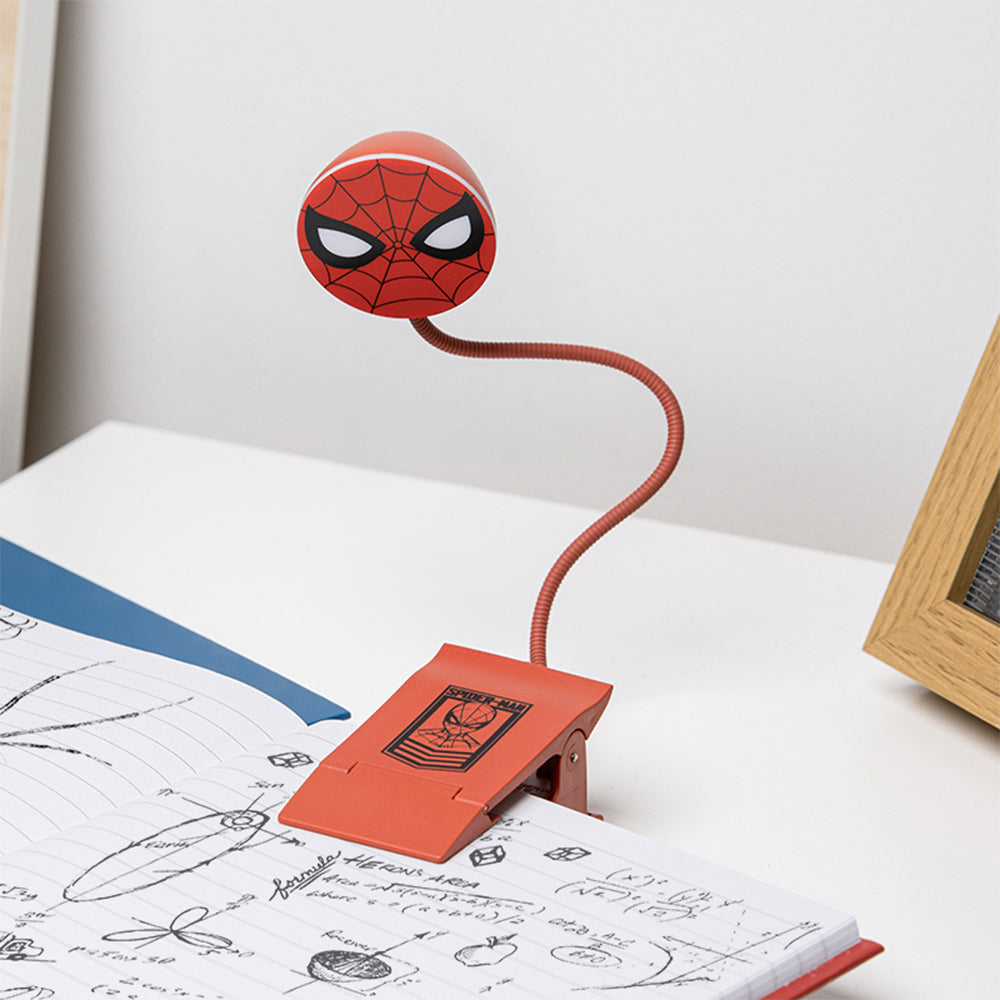 Paladone 31cm Spiderman Book Light Clip-on Gift Kids/Children Reading Night Lamp — image 4
